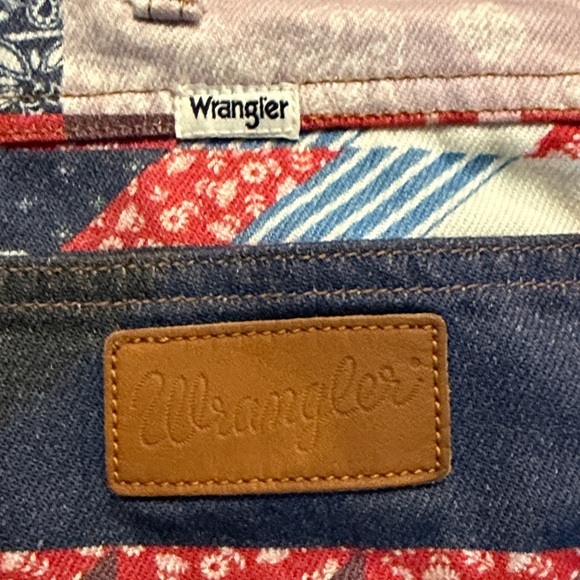 Free People Wrangler Heritage Wanderer Patchwork Flair Leg Jeans Women’s size 28 - Picture 8 of 12